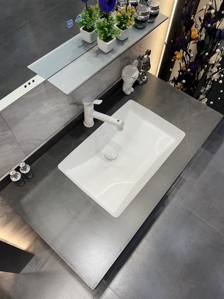 Master Bedroom Bathroom Slate Cabinet