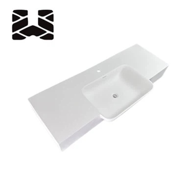 Corian vannitoa tööpinnad